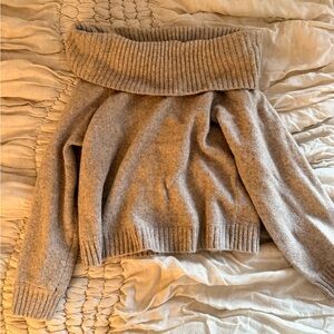 Abercrombie and Fitch Off the Shoulder Beige / Camel Sweater